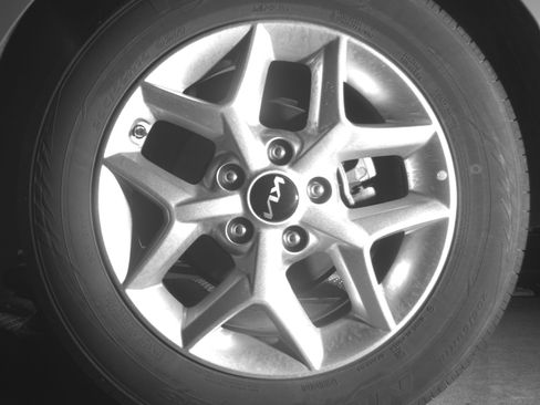 Used 2025 Kia Soul LX w/ LX Technology Package FWD image 14