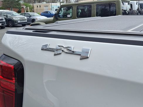 Used 2023 GMC Sierra 1500 Elevation image 16