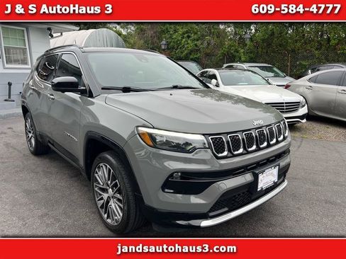 Used 2023 Jeep Compass Limited w/ Elite Group AWD/4WD image 1