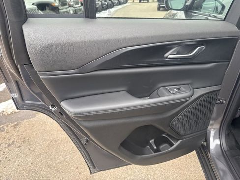 New 2026 Jeep Grand Cherokee Laredo image 23