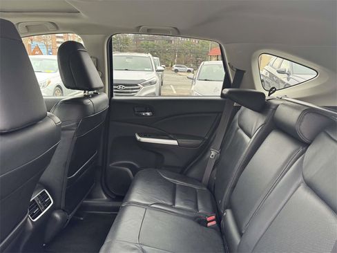Used 2016 Honda CR-V Touring image 10