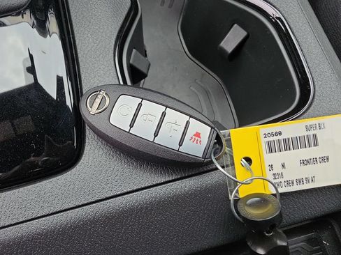 New 2026 Nissan Frontier SV w/ SV Convenience Package RWD image 29