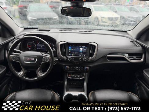 Used 2022 GMC Terrain AT4 w/ Tech Package AWD/4WD image 27