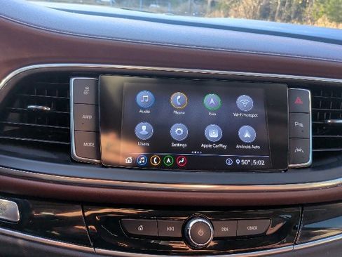 Used 2020 Buick Enclave Avenir w/ Avenir Technology Package image 26
