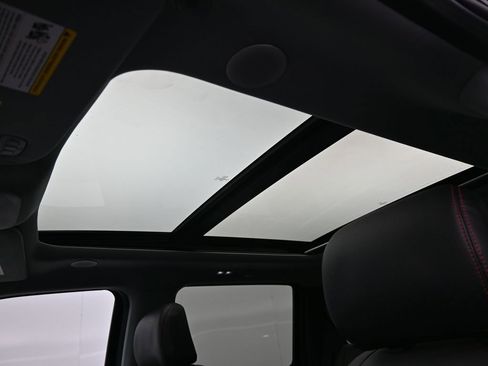 Used 2021 Ford F150 Lariat w/ Equipment Group 502A High image 8