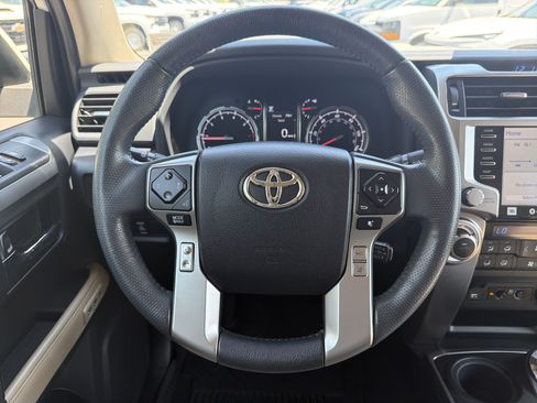 Used 2021 Toyota 4Runner Limited AWD/4WD image 18
