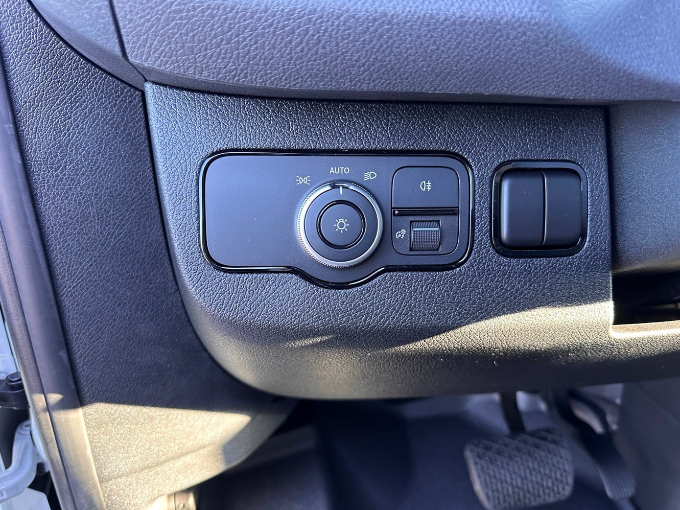 Used 2025 Mercedes-Benz Sprinter 2500 image 10