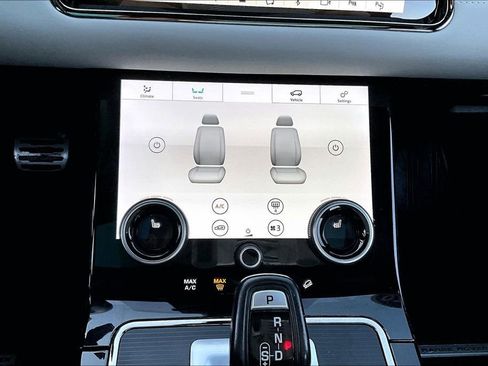 Used 2020 Land Rover Range Rover Evoque First Edition image 15