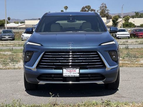 New 2026 Buick Enclave Preferred FWD image 2