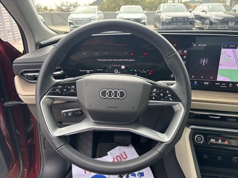 Certified 2025 Audi Q5 Premium Plus w/ Premium Plus image 21