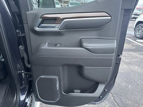 Used 2023 Chevrolet Silverado 1500 RST image 20