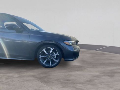 Used 2025 Honda Civic Sport Touring image 25