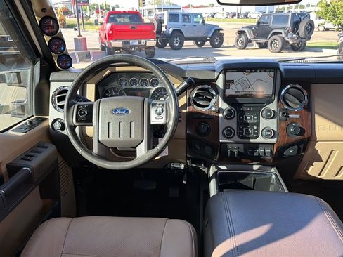 Used 2016 Ford F350 Lariat w/ Lariat Ultimate Package AWD/4WD image 59