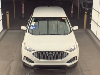 Used 2024 Ford Edge SEL w/ Convenience Package AWD/4WD image 2