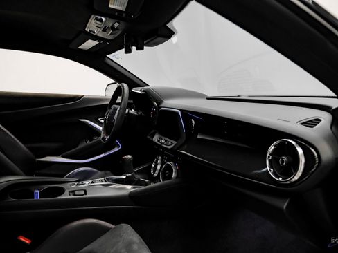 Used 2018 Chevrolet Camaro ZL1 RWD image 44