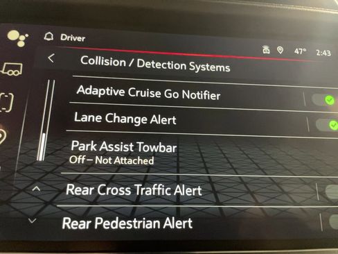 Used 2024 GMC Yukon XL Denali w/ Advanced Technology Package image 11