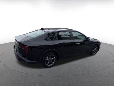 Used 2025 Kia K4 FWD image 15