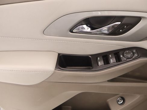 Used 2021 Chevrolet Traverse LT w/ LPO, Cargo Package image 16