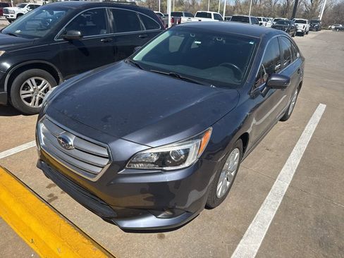 Used 2017 Subaru Legacy 2.5i Premium image 1