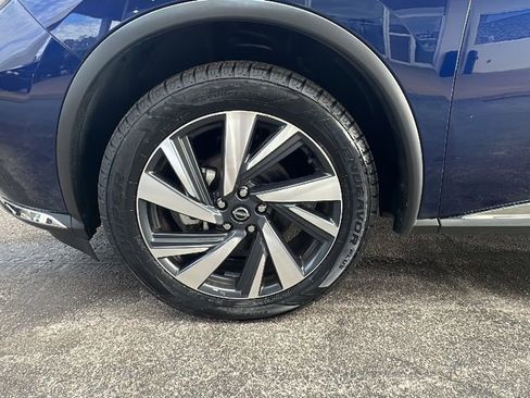 Used 2023 Nissan Murano SL w/ SL Moonroof Package image 9