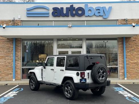 Used 2017 Jeep Wrangler Unlimited Sport image 9