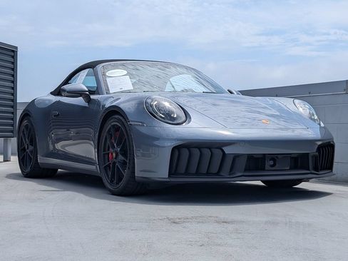 Certified 2026 Porsche 911 Carrera 4 GTS AWD/4WD image 25