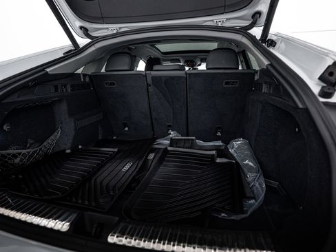 Certified 2025 Audi Q5 Premium Plus w/ Premium Plus image 19