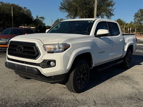 Used 2023 Toyota Tacoma SR5 image 3