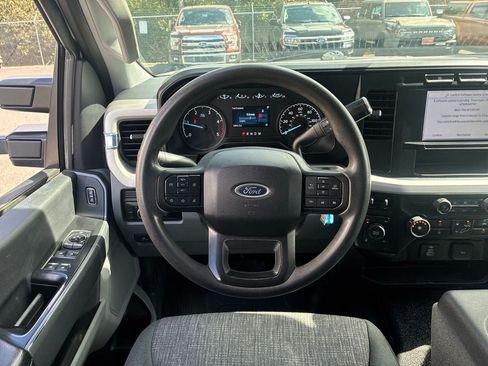 Used 2024 Ford F350 XLT AWD/4WD image 16