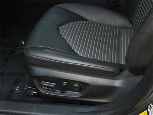 Certified 2023 Toyota Camry SE image 20