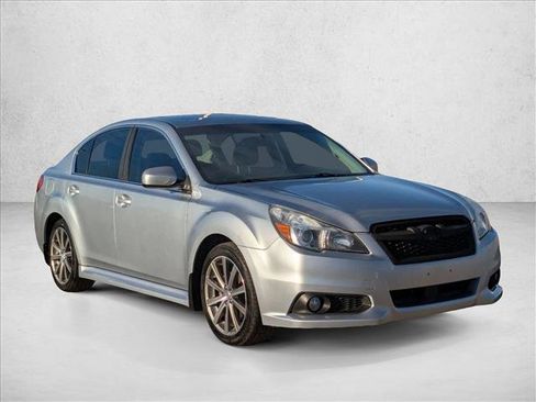 Used 2013 Subaru Legacy 2.5i Sport image 3