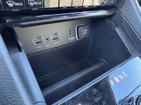 Used 2024 Jeep Grand Cherokee Trailhawk image 28