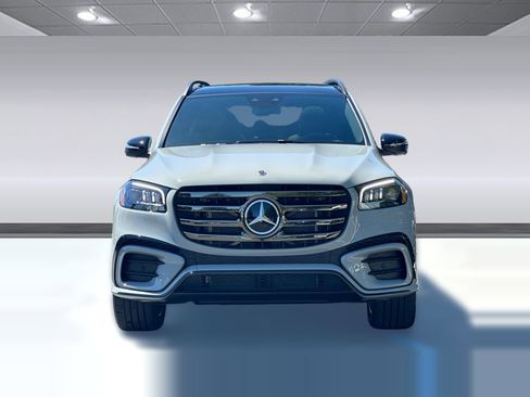 New 2026 Mercedes-Benz GLS 580 4MATIC image 6