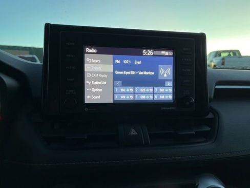 Used 2021 Toyota RAV4 LE image 41