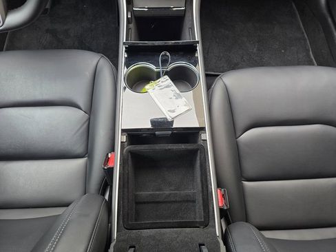 Used 2018 Tesla Model 3 Long Range image 29