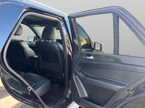 Used 2017 Mercedes-Benz GLE 350 4MATIC image 17