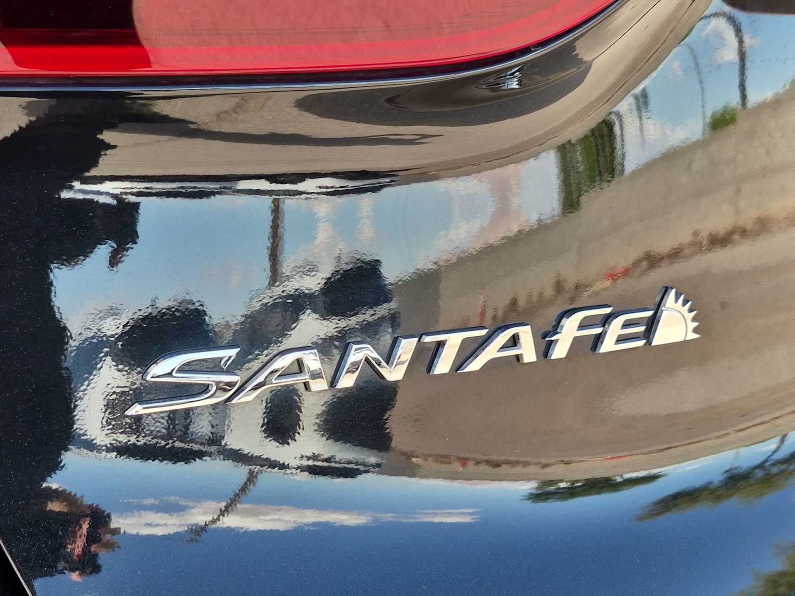 Used 2023 Hyundai Santa Fe SEL FWD image 12