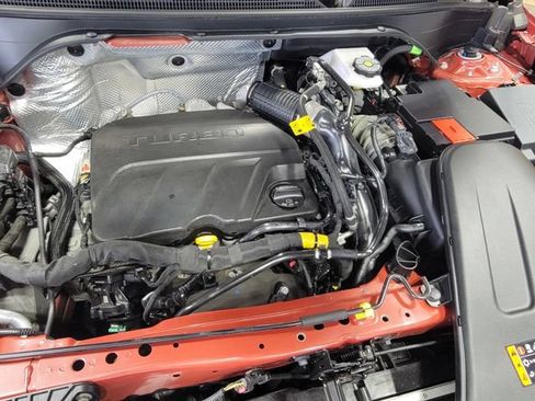 Certified 2024 Buick Envista Sport Touring w/ Convenience I Package FWD image 34