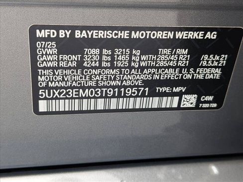 Used 2026 BMW X7 xDrive40i AWD/4WD image 27