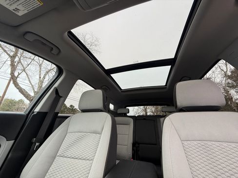 Used 2019 GMC Terrain SLE w/ Driver Convenience Package image 10