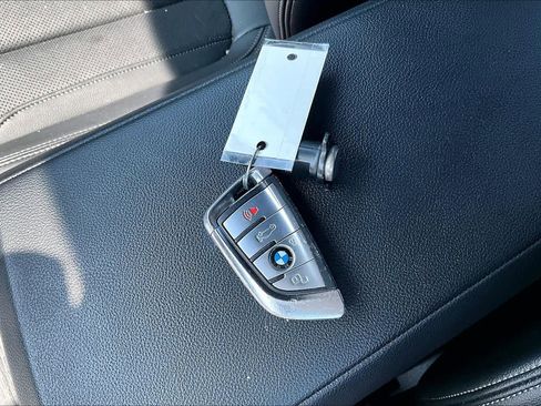 Used 2023 BMW 330i Sedan RWD image 14