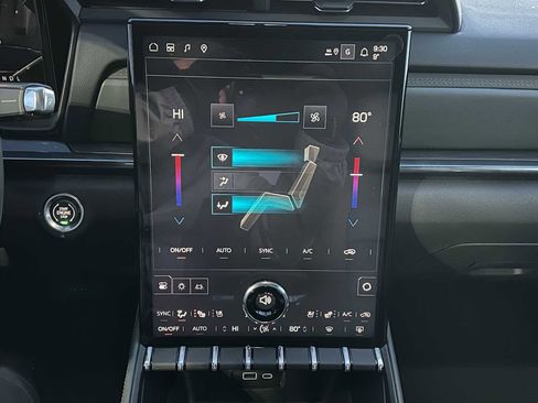 New 2026 GMC Terrain AT4 w/ Convenience Package III image 25