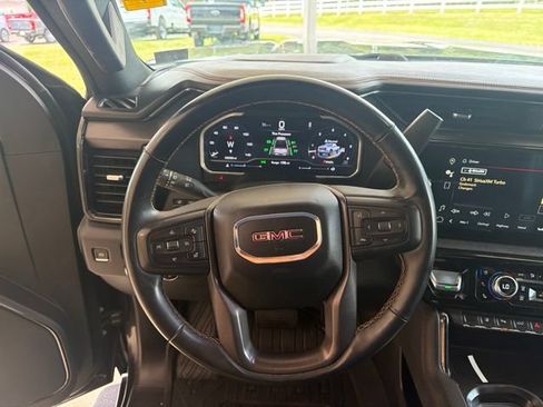 Used 2024 GMC Sierra 3500 AT4 w/ AT4 Premium Plus Package AWD/4WD image 16
