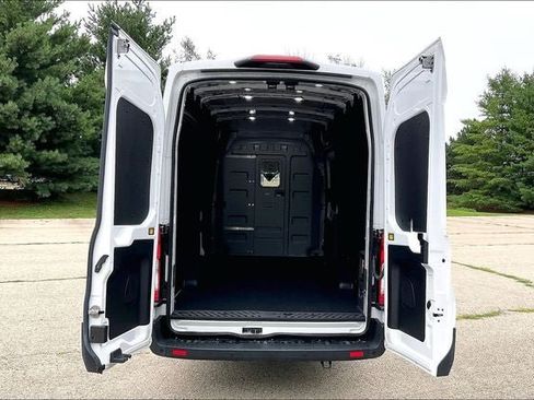 Used 2022 Ford E-Transit 148 High Roof Extended w/ Load Area Protection Package RWD image 33