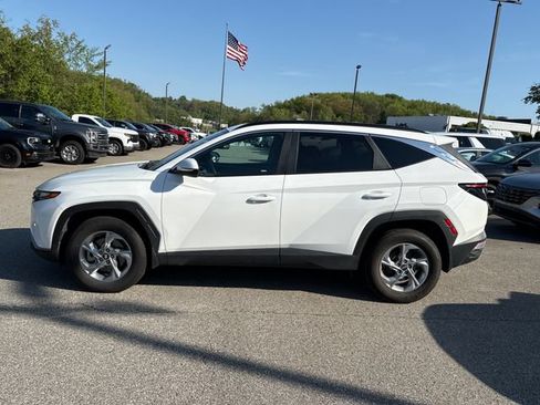 Certified 2023 Hyundai Tucson SEL w/ Winter Package AWD/4WD image 2