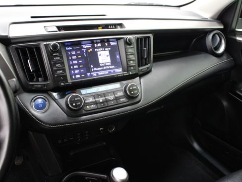 Used 2017 Toyota RAV4 Limited w/ Advanced Technology Package AWD/4WD image 16