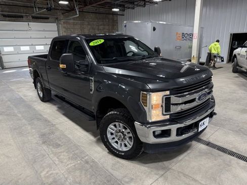 Used 2019 Ford F250 XLT w/ XLT Value Package image 36