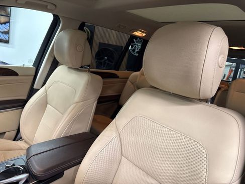 Used 2019 Mercedes-Benz GLS 550 4MATIC image 29