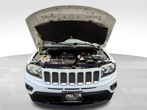 Used 2016 Jeep Compass High Altitude image 31