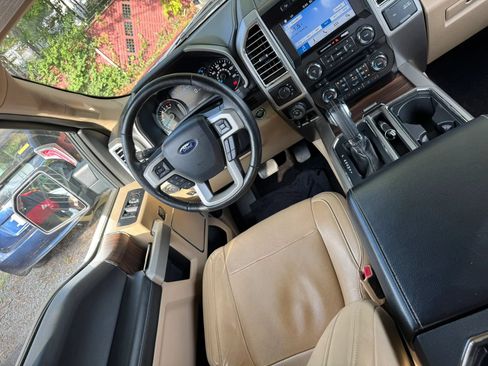 Used 2016 Ford F150 Lariat AWD/4WD image 11